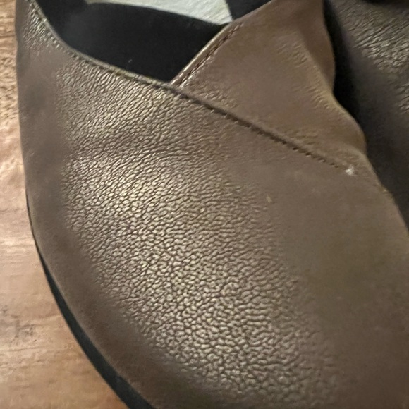 Clarks Cloud Steppers, Size 7.5 - Picture 6 of 6